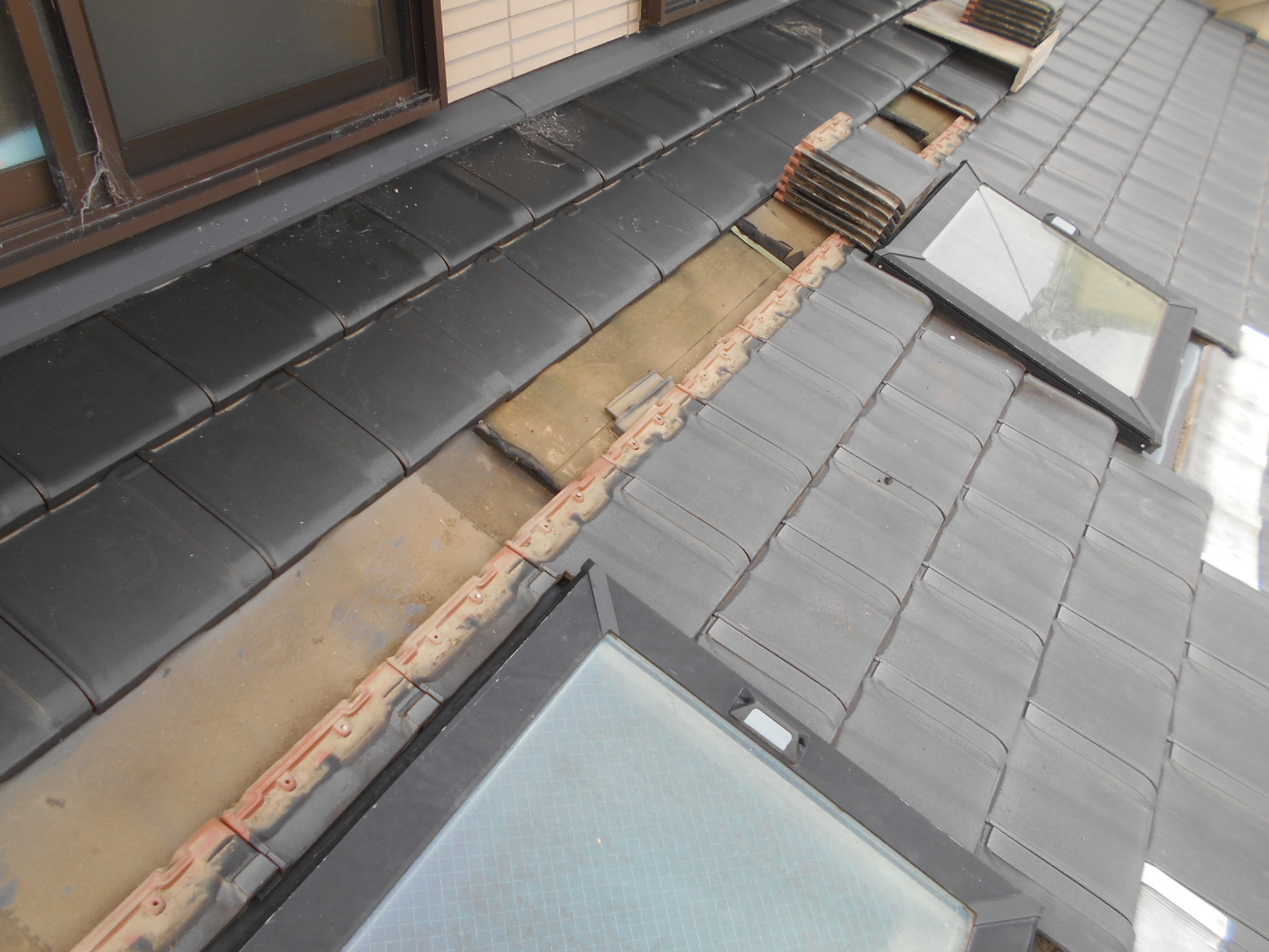 松阪市で雨漏り屋根修理