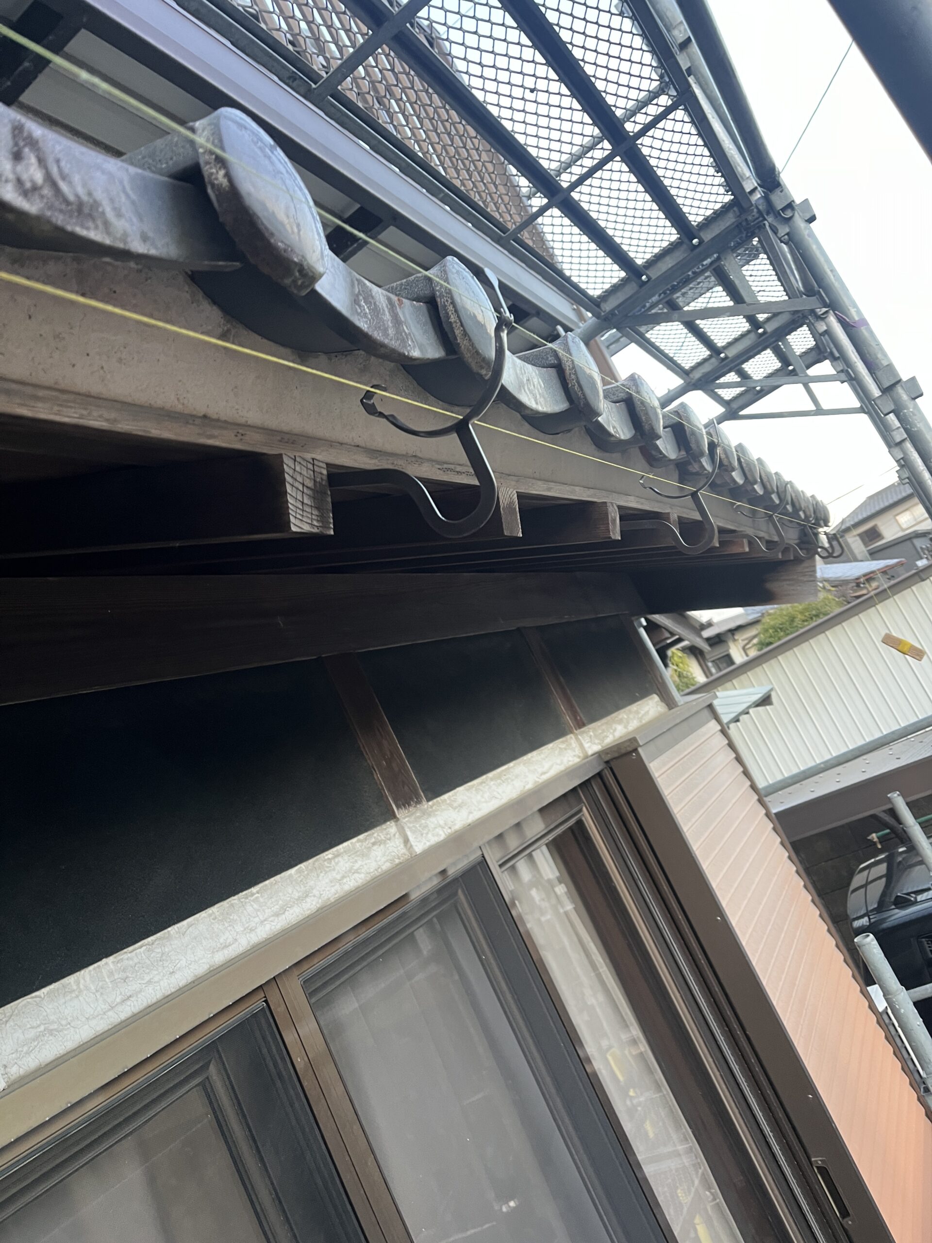 津市で雨樋掛け替え工事